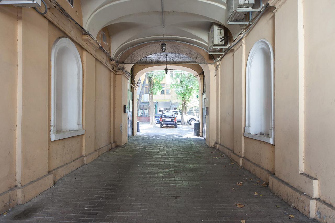 New Vip Aparts Deribasovskaia Odesa Exterior photo